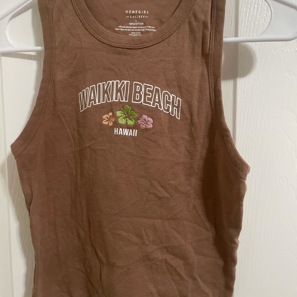 Waikki beach in brown crop top